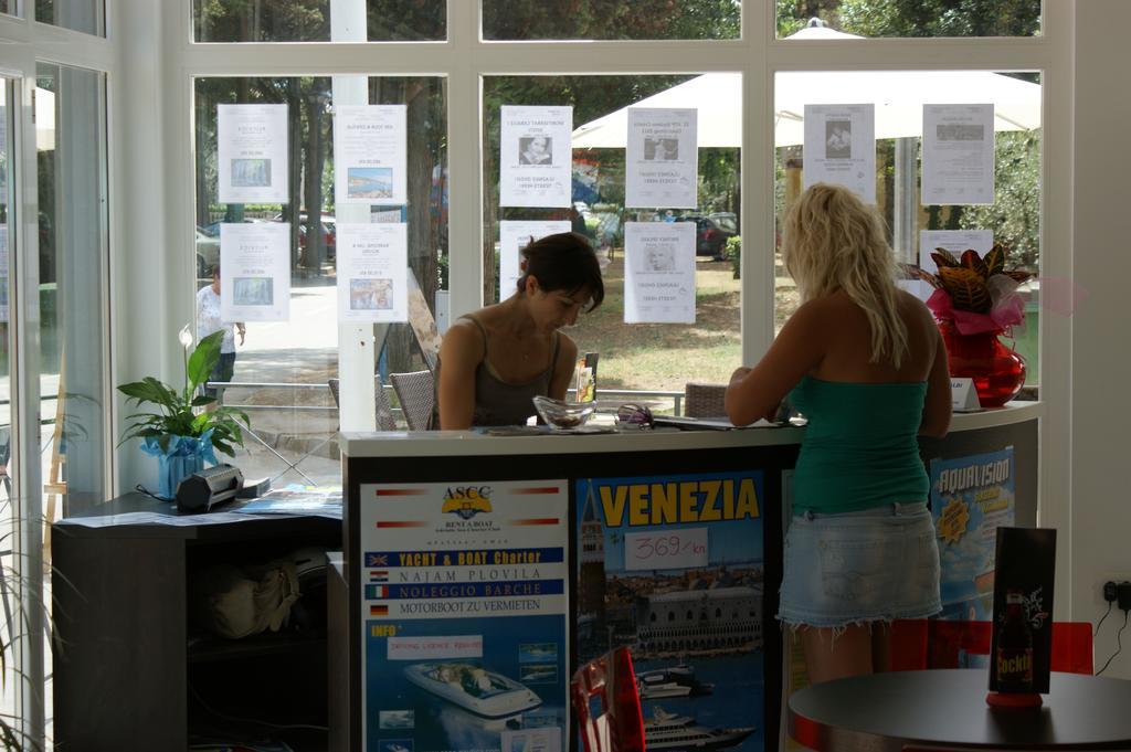 Apartments Punta By Sea Umag Exterior photo